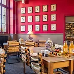 Hotel Les Maisons De Lea & - Radisson Individuals 4*