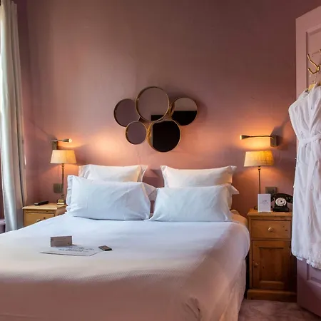 Les Maisons De Lea & - Radisson Individuals