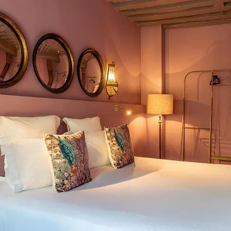 Les Maisons De Lea & - Radisson Individuals 4*