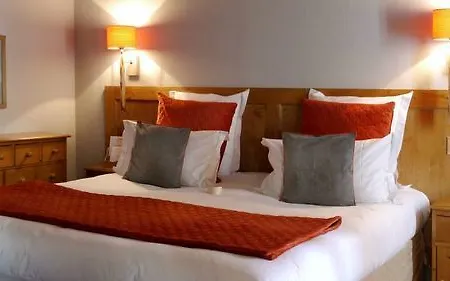 Les Maisons De Lea & - Radisson Individuals Hotel