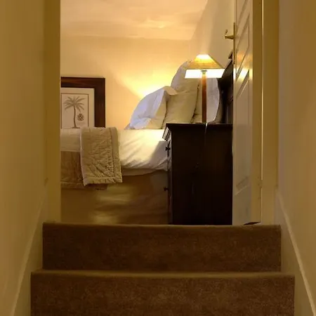 Les Maisons De Lea & - Radisson Individuals 4*