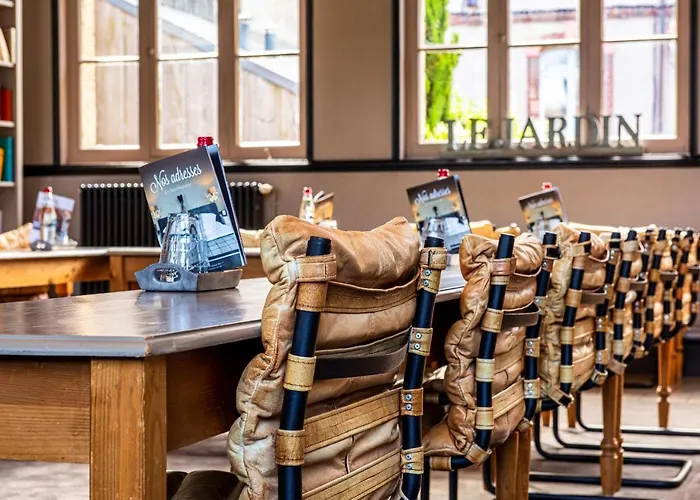 Les Maisons De Lea & - Radisson Individuals Готель Онфлер