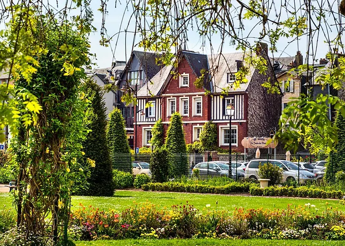 Hotel Les Maisons De Lea & - Radisson Individuals Honfleur