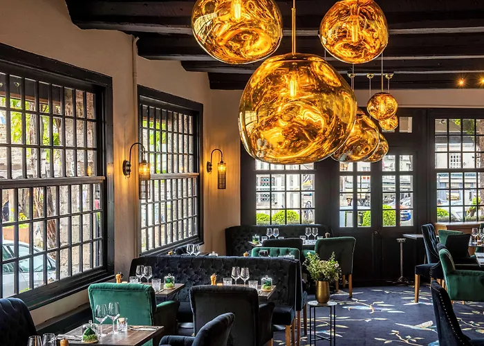 Les Maisons De Lea & - Radisson Individuals Hotel Honfleur